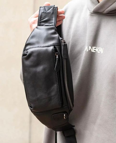 Чорна чоловіча бананка з натуральної гладкої шкіри Melnik Bags 200620 &mdash; поясна сумка 200620 фото