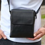 Сумка через плече чоловіча шкіряна Melnik Bags ВА95-00653 Чорна 22х18х6-8 см барсетка з клапаном ВА95-00653 фото