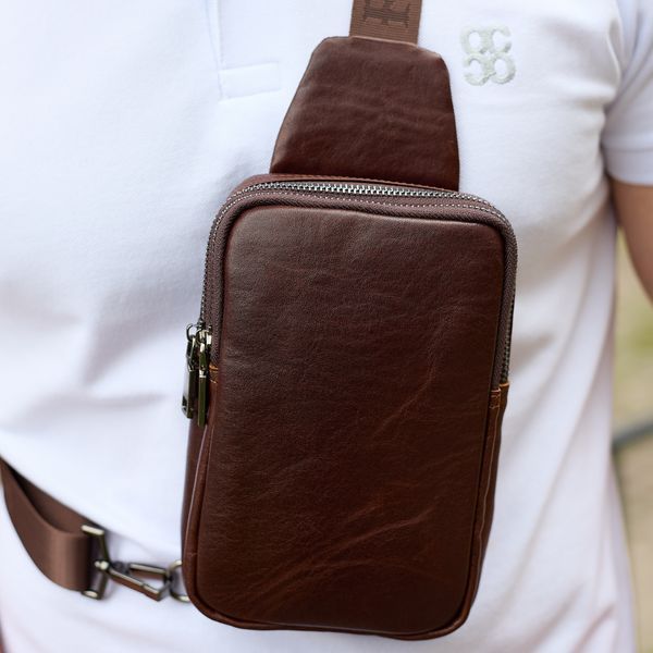 Шкіряна сумка слінг через плече Melnik Bags АЕ45-6799 коричневого кольору