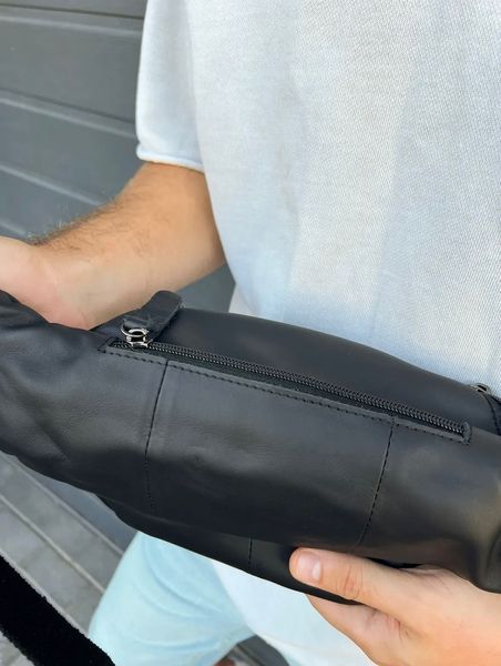 Чорна чоловіча бананка з клапаном із натуральної гладкої шкіри Melnik Bags 17051973 &mdash; поясна сумка 17051973 фото