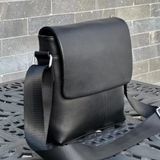 Чоловіча шкіряна сумка через плече Tiding Bag 12977, чорна 12977 фото