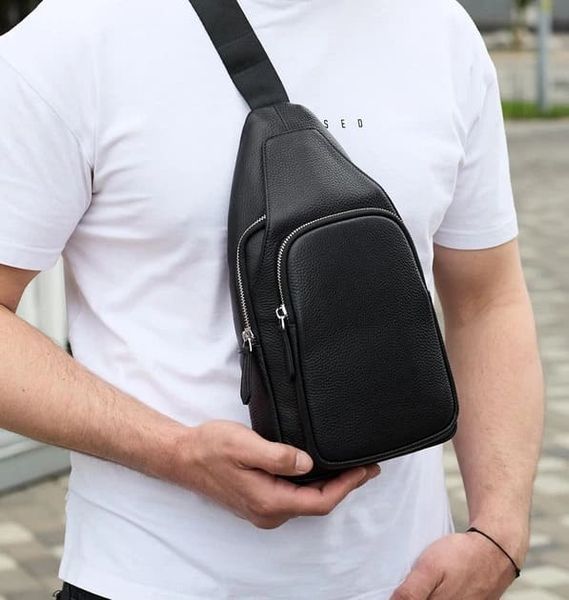 Чоловіча шкіряна сумка-слінг Tiding Bag 34091 чорна 34091 фото