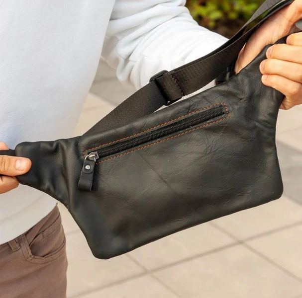 Коричневая мужская сумка-бананка из натуральной кожи Crazy Horse Melnik Bags 180394 &mdash; поясная сумка 180394 фото