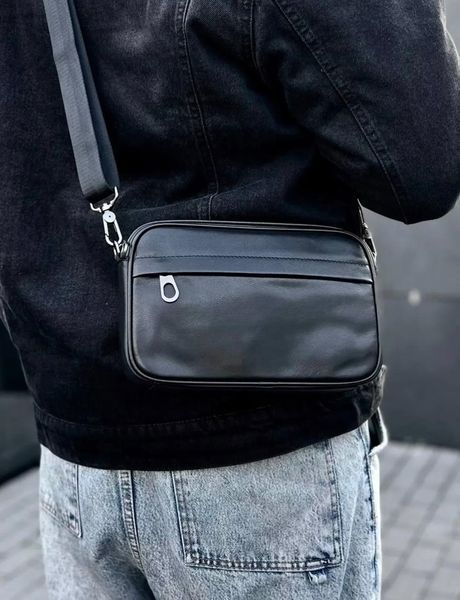 Черная мужская сумка кросс-боди бананка из натуральной кожи Melnik Bags 211196 &mdash; поясная сумка 211196 фото