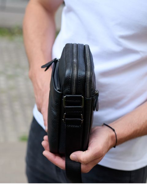 Сумка через плечо мужская кожаная Melnik Bags АВ24-45567 Черная 21х16х7 см барсетка на два отделения АВ24-45567 фото